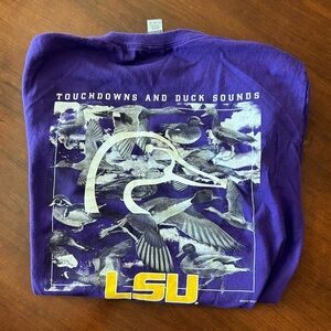 Boys Purple Short Sleeve LSU Ducks Unlimited. - like new - size Youth Large